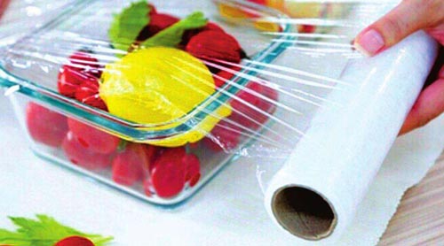 食品塑料保鮮膜透氣性能不達標，內(nèi)部密封的食物仍然會發(fā)霉變質(zhì)